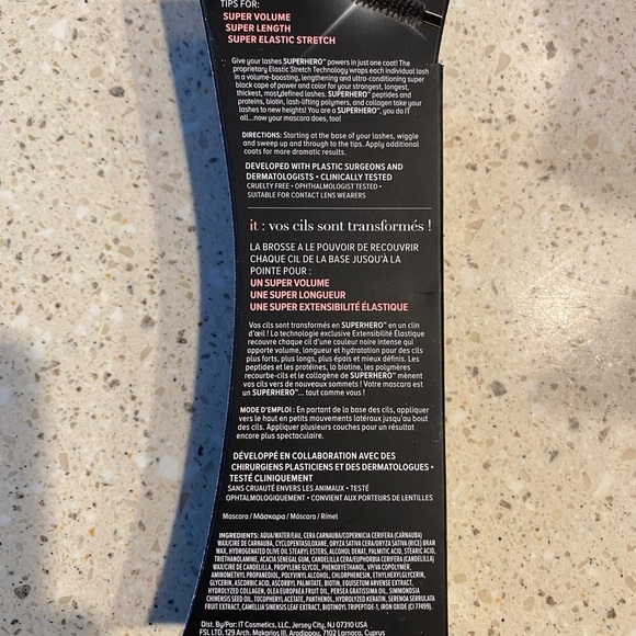 It Cosmetics Superhero Elastic Stretch Volumizing & Lengthening Mascara - Picture 2 of 3